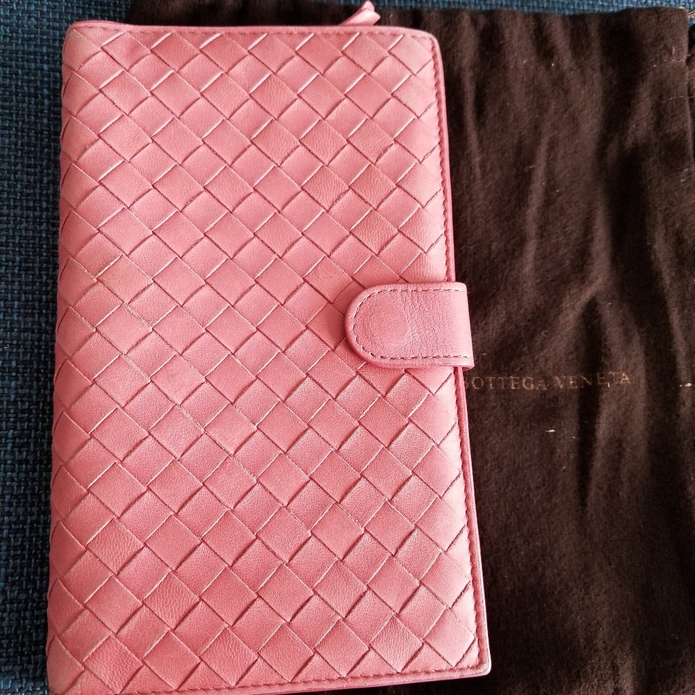 Bottega Veneta pink bifold Wallet